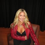 Katie Anne | Lifestyle + Travel ✈️